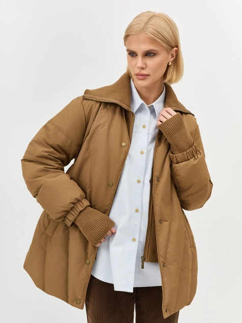 Объемная куртка с трикотажной манишкой