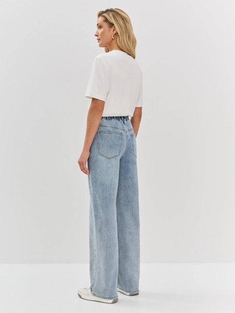 Прямые джинсы с декором из страз