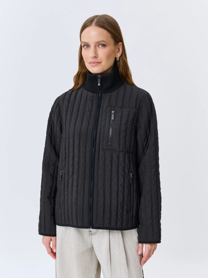 Бомбер с вертикальной стежкой