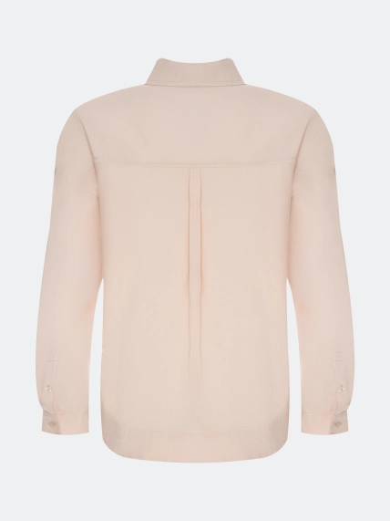 Блузка с акцентной вышивкой