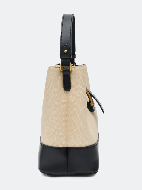 Сумка из натуральной кожи с контрастными деталями