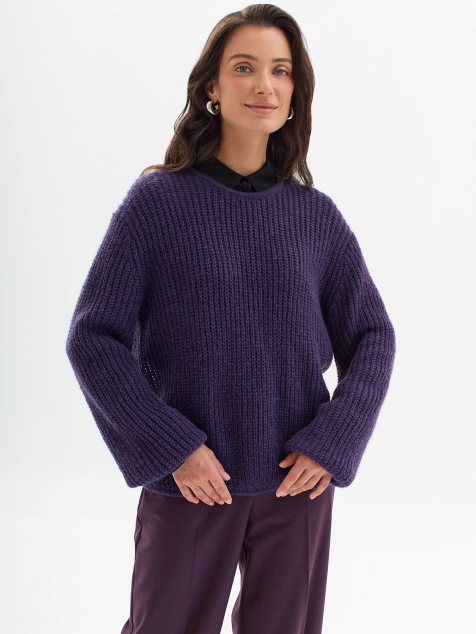 Яркий свитер паутинка