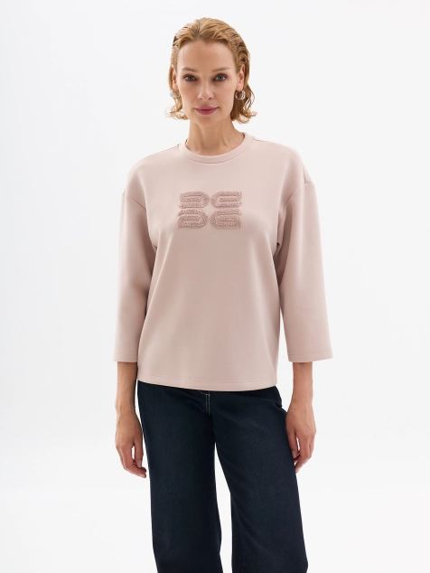 Трикотажный джемпер с декоративной вышивкой