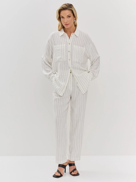 Тонкие брюки в полоску