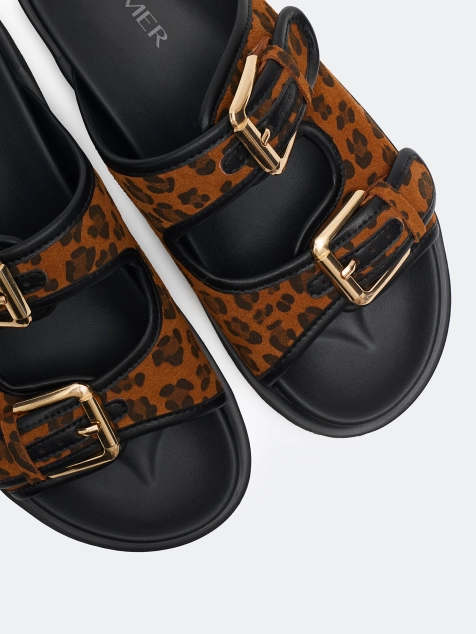 Сабо с анималистичным принтом