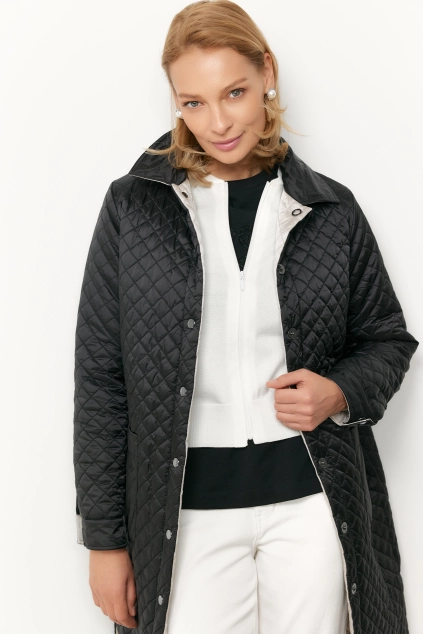 Стеганое двустороннее пальто с отложным воротником и нагрудными карманами