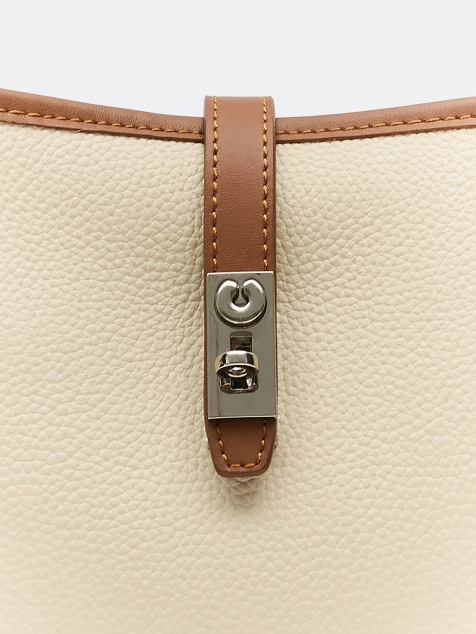 Сумка из натуральной кожи с косметичкой