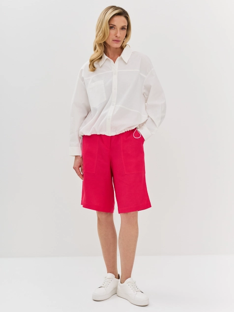 Яркие льняные шорты