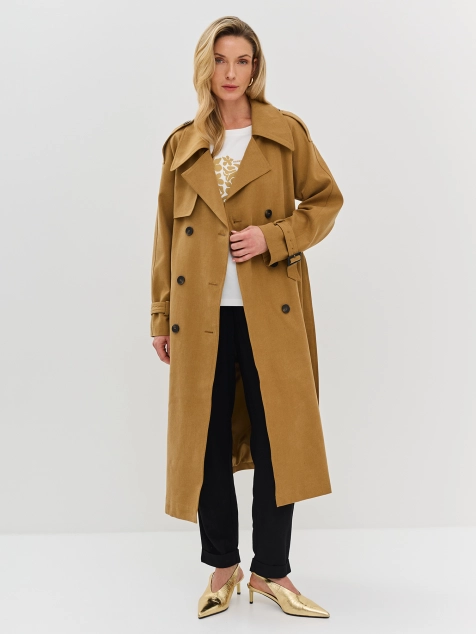 Двубортный тренч с контрастной фурнитурой