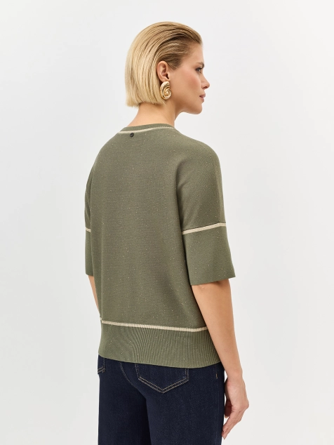 Свободный джемпер с мерцающими пайетками