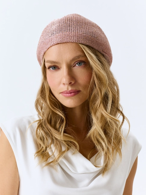 Ажурная кепи