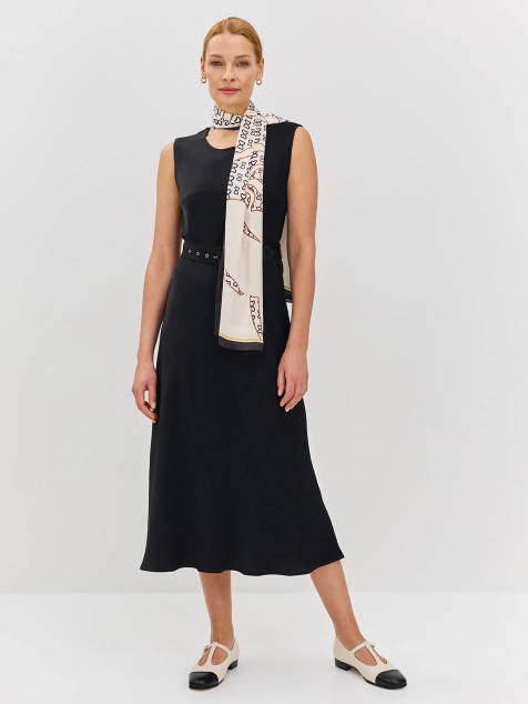 Тонкий палантин с абстрактным принтом