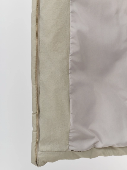 Пуховик с фигурной стежкой