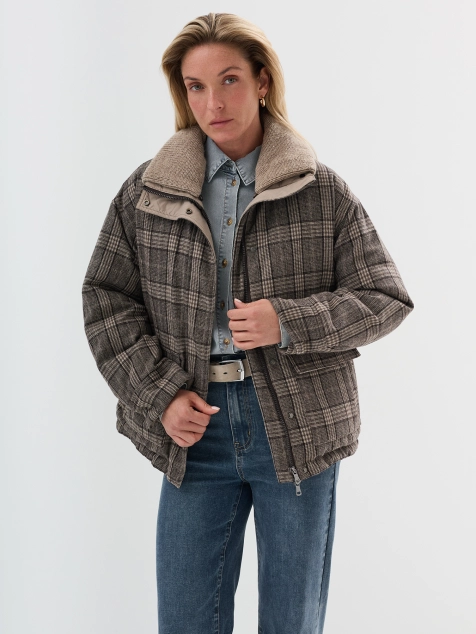 Пуховик из костюмной ткани с шерстью