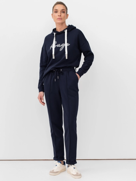 Трикотажные джоггеры с акцентом на боковых карманах