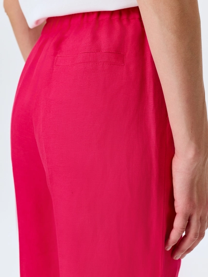 Льняные брюки с мягкими стрелками